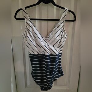 Kona Sol Black and White Striped Swimsuit Size M